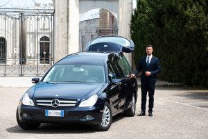 onoranze_funebri_de_matteis_vernole_trasporti_funebri onoranze_funebri_de_matteis_vernole_trasporti_funebri