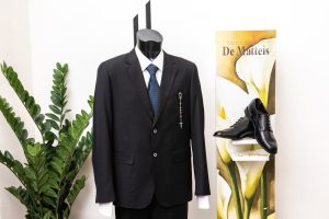 onoranze_funebri_de_matteis_vernole_vestizione_salma2